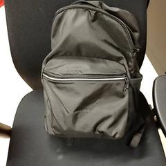 バックパック Quechua がiLostで Qbuzz GD Groningen Peizerweg によって報告されました