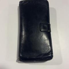 Telefoonhoesje Met passen (Zalas), come riportato da Gemeente Veenendaal utilizzando iLost