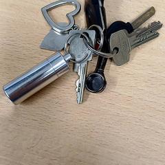 Portachiavi, come riportato da Qbuzz GD Groningen Peizerweg utilizzando iLost