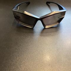 Sonnenbrille, gemeldet von Johan Cruijff ArenA über iLost