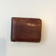 Wallets, as reported by Gemeente Weert using iLost