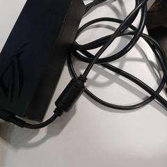 Adaptér zwart, ako bolo nahlásené Cursus en vergadercentrum Domstad pomocou iLost