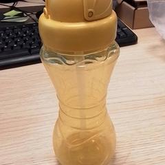 Trinkflasche, gemeldet von Qbuzz Fryslân über iLost