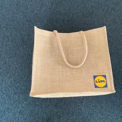 Taška, jak nahlášeno Breng Arnhem pomocí iLost