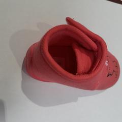 Papuče enfant rose, ako bolo nahlásené TCL pomocou iLost