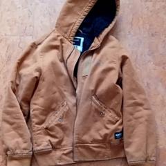 Roupa, segundo informou Regio Limburg - Leuven usando iLost