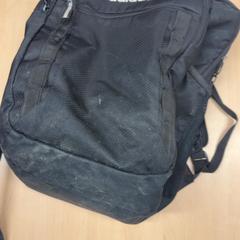 Ruksak, ako bolo nahlásené RET pomocou iLost