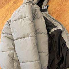 Jacke jaa, gemeldet von HTM über iLost