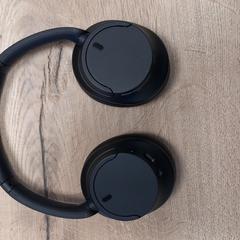 İLost kullanarak Pouw Vervoer tarafından bildirildiği gibi Kulaklıklar