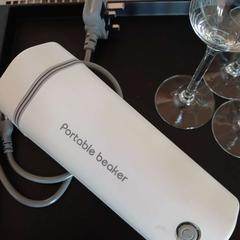 Productes electrònics breaker, segons ha informat Conscious Hotel Westerpark mitjançant iLost