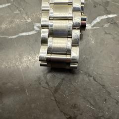 Horloge, iLost'a bildirildiği gibi