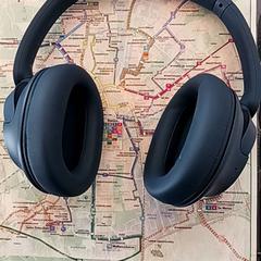 Auscultadores, como reportado por RRReis IJssel-Vecht utilizando o iLost