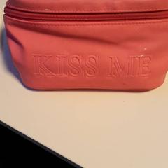 Väska Roze, rapporterat av Van der Valk Hotel Tiel med iLost