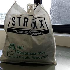 Bolsa - Stoffen tas, segundo informou Regio Oost-Vlaanderen usando iLost