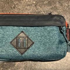 Pouch táska Balanchandar, amint azt Gemeente Amsterdam az iLost segítségével jelentette.