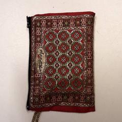 Wallet, as reported by Qbuzz ZHN using iLost