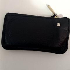 Pénztárca, amint azt allGo Almere az iLost segítségével jelentette.