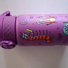 زجاجة، كما تم الإبلاغ عنه بواسطة TheaterHangaar عبر iLost