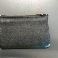 Kártyatartó Owimana, amint azt Regio Limburg - Leuven az iLost segítségével jelentette.