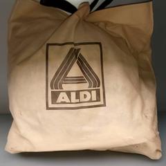 Väska - Draagtas Aldi, rapporterat av Centraal magazijn med iLost