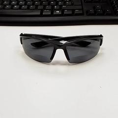 Slnečné okuliare & Slnečné okuliare, ako bolo nahlásené ilévia pomocou iLost