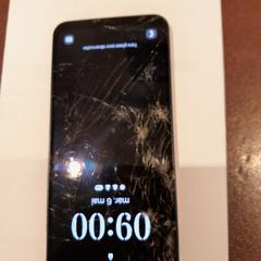 Mobiltelefon noir Samsung, gemeldet von TCL über iLost