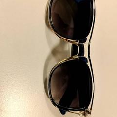 Slnečné okuliare, ako bolo nahlásené Ziekenhuis Oost-Limburg pomocou iLost