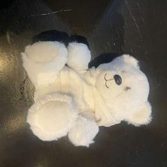 Mysig leksak knuffelbeer merk LUCKY, rapporterat av Van der Valk Hotel Amsterdam-Amstel med iLost