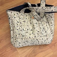 Bolsa, segundo informou GVB usando iLost