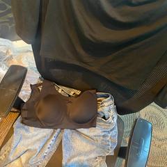 Kleding, ako bolo nahlásené Haven Hotel Rotterdam pomocou iLost