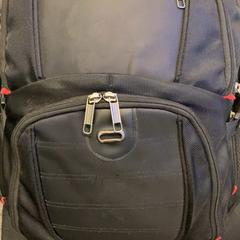 Rucksack, gemeldet von Eindhoven Airport über iLost