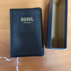 Bijbel, ha sido reportado por Connexxion Zeeland con iLost