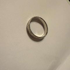 Gyűrű, amint azt Grand Hotel Amrâth Amsterdam az iLost segítségével jelentette.