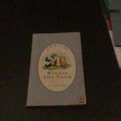 Könyv, amint azt Van der Valk Hotel Amsterdam Zuidas az iLost segítségével jelentette.