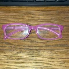 Briller Roze, som rapportert av Van der Valk Hotel Kasteel TerWorm ved bruk av iLost