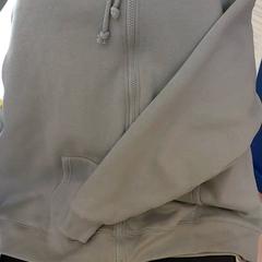 İLost kullanarak IKEA Nantes tarafından bildirildiği gibi Ceketler verte