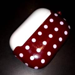 Pouzdro na airpods, jak nahlášeno TivoliVredenburg pomocí iLost