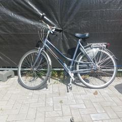Bicicleta feminina, segundo informou Gemeente Nijkerk usando iLost