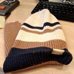 Txapela Laine, gisa salatu by IKEA Villiers-sur-Marne iLost erabiliz