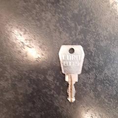 鍵 がiLostで Rotterdam The Hague Airport によって報告されました