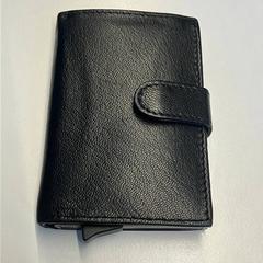 카드 홀더 Andich, iLost를 사용하여 Gemeente Rijswijk에 보고됨