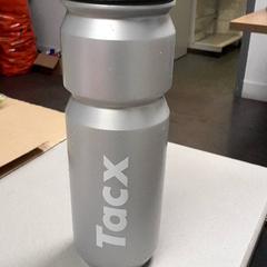 Edateko botila, gisa salatu by Transdev Hoeksche Waard Goeree Overflakkee iLost erabiliz