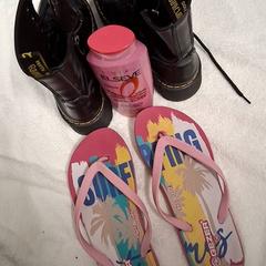 くつ がiLostで Grand Hotel Amrâth Amsterdam によって報告されました