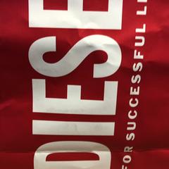 Purchase diesel, som rapportert av Designer Outlet Roermond ved bruk av iLost