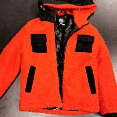 Kurtka, zgłoszono przez IKEA Amersfoort przy użyciu iLost