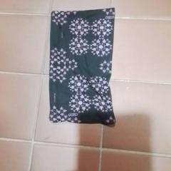 Xala, gisa salatu by Apenheul iLost erabiliz