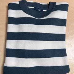 Sweater, as reported by DoubleTree by Hilton Rotterdam Centre using iLost