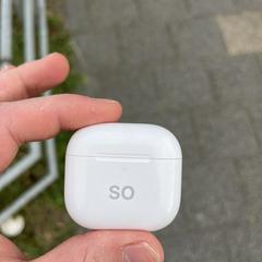 So oplaadcase draadloze oortjes, som rapporterats till iLost