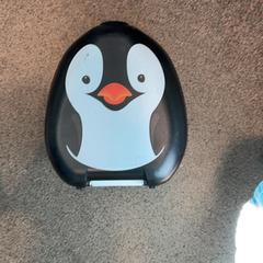 Plaspot Pinguïn, segundo informou Burgers' Zoo usando iLost