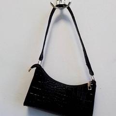 Torba, zgłoszono przez Hermes Eindhoven przy użyciu iLost